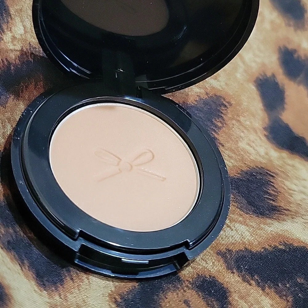 😁 CIATE BAMBOO BRONZER